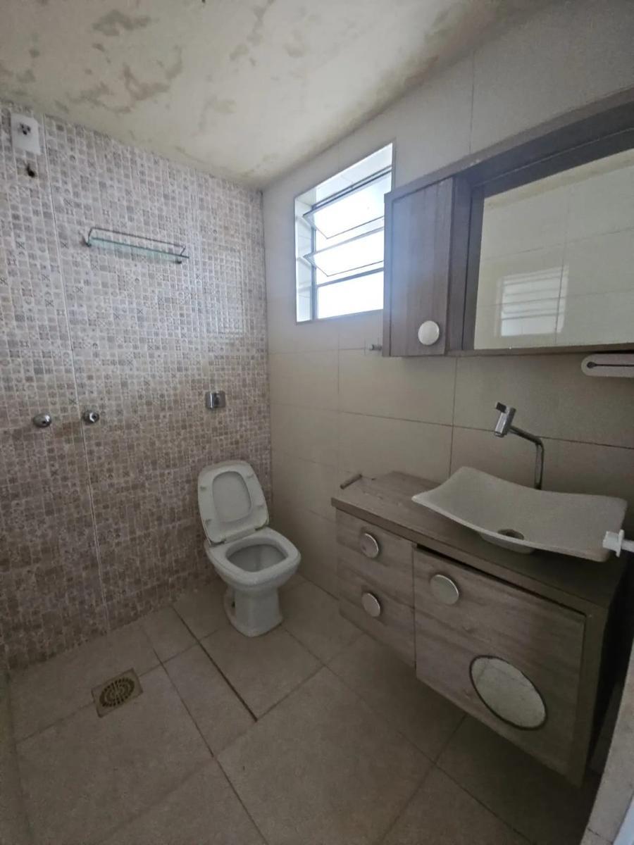 Casa, Centro, 3 Quartos, 0 Vaga