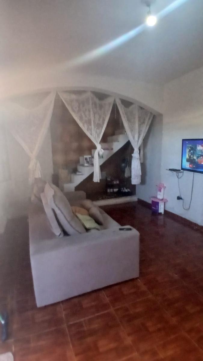Casa, Parque Turistas, 2 Quartos, 3 Vagas
