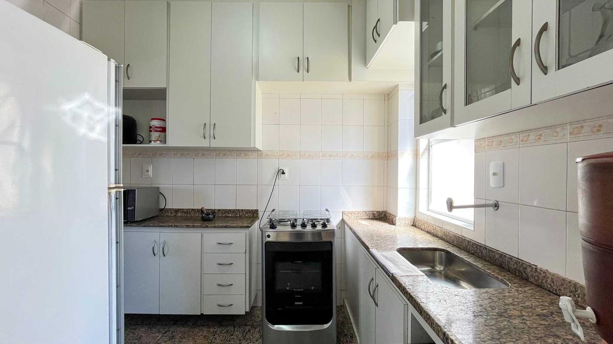 Cobertura, Luxemburgo, 4 Quartos, 2 Vagas, 1 Suíte