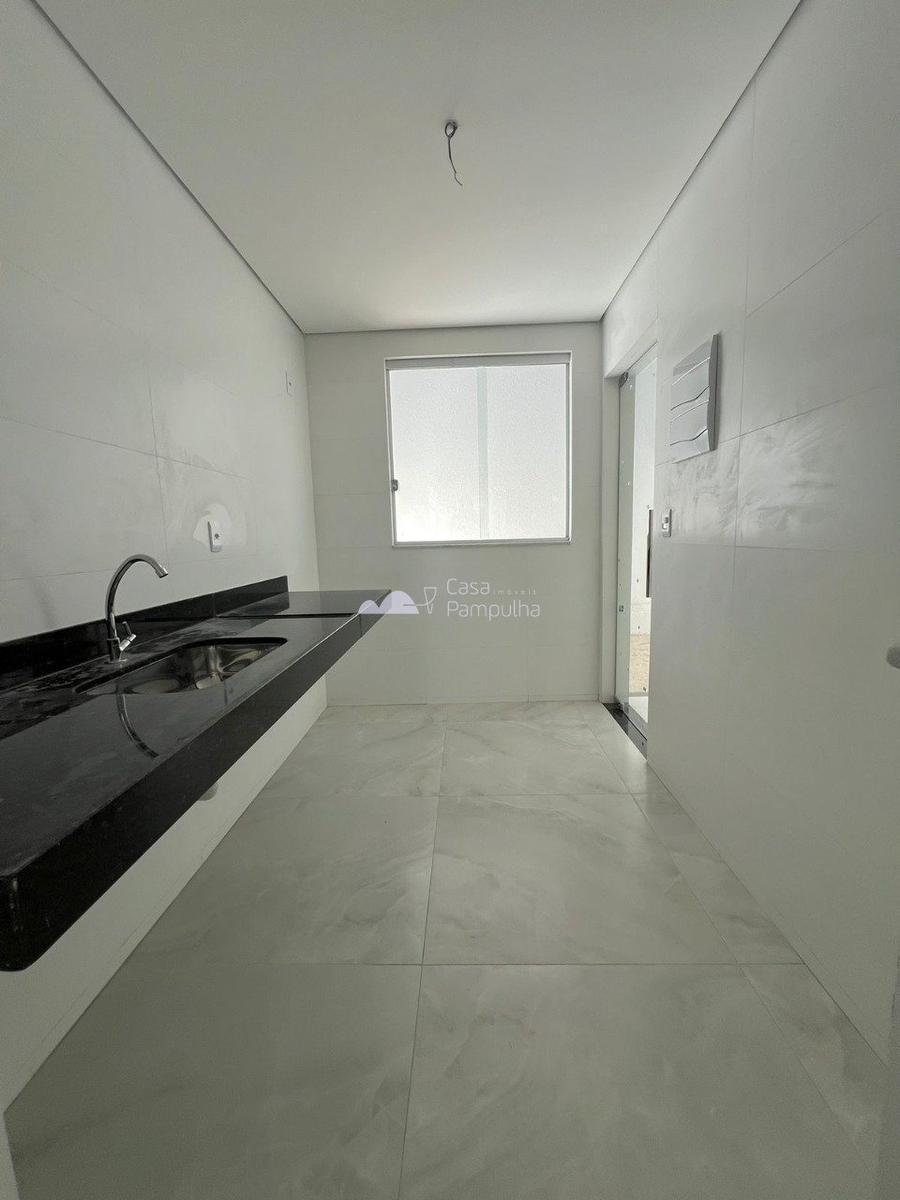 Casa, Planalto, 2 Quartos, 2 Vagas, 2 Suítes