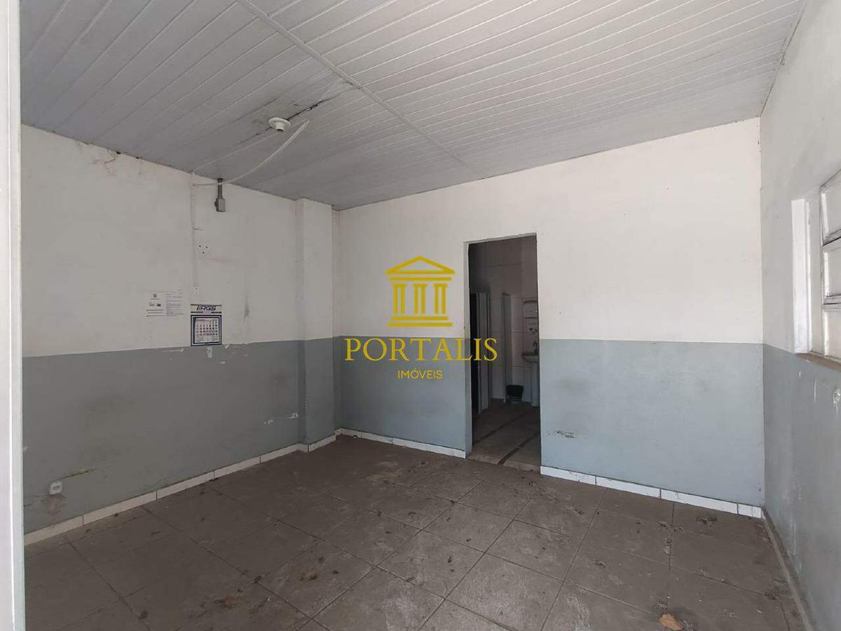 Galpão, Prado, 0 Quarto, 20 Vagas