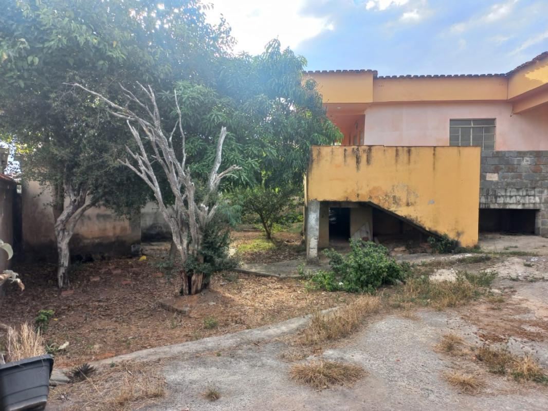 Casa, Jacqueline, 3 Quartos, 4 Vagas