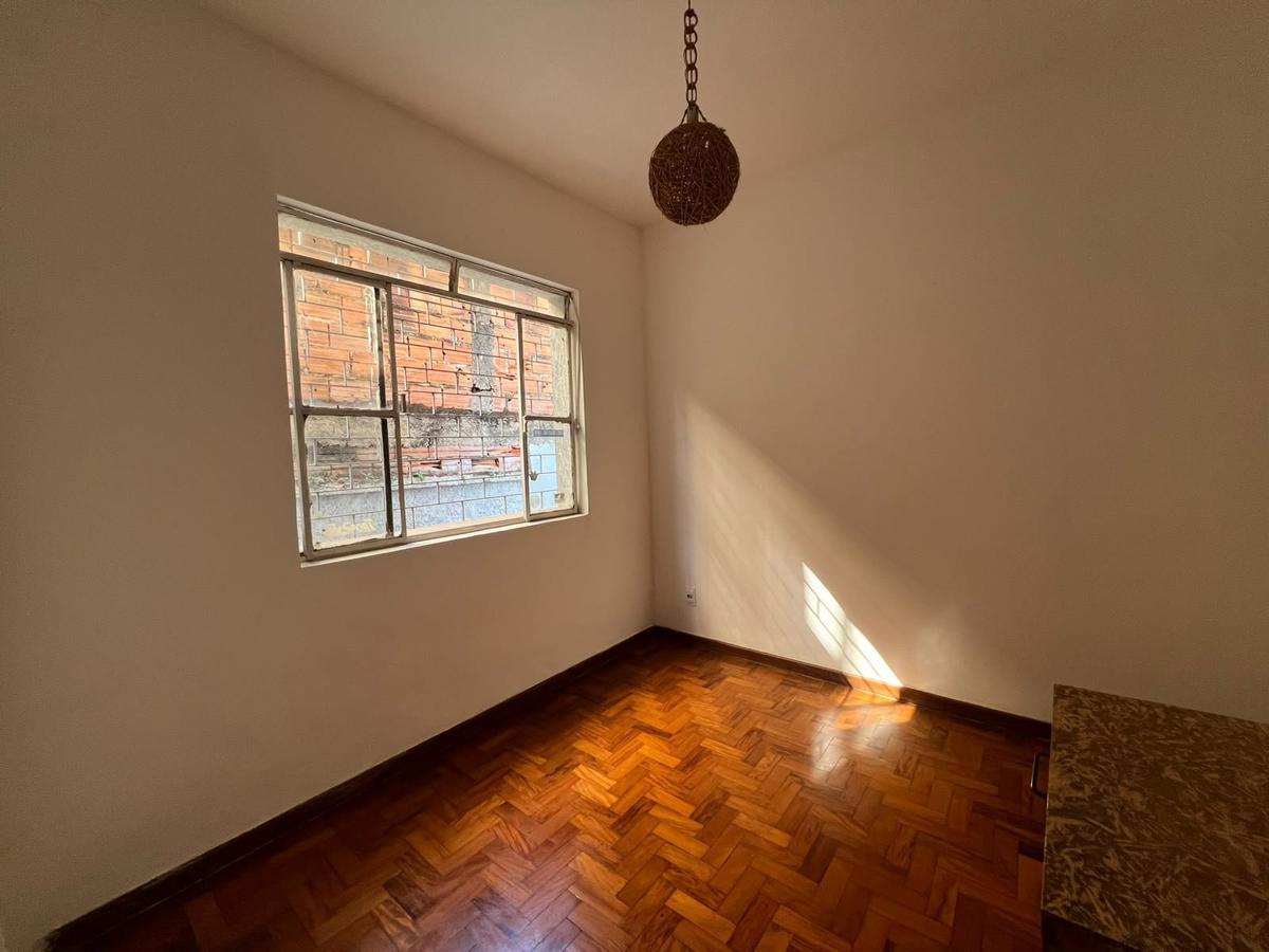 Apartamento, Sagrada Família, 2 Quartos, 1 Vaga