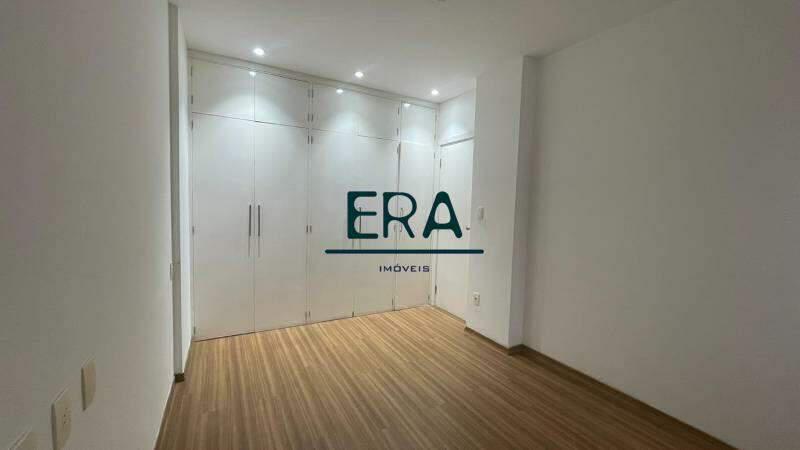 Cobertura, Funcionários, 3 Quartos, 2 Vagas, 1 Suíte