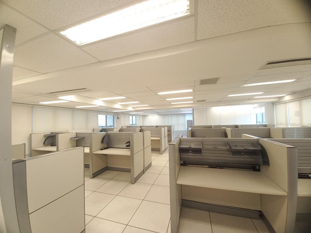 Sala, Savassi, 0 Quarto, 2 Vagas