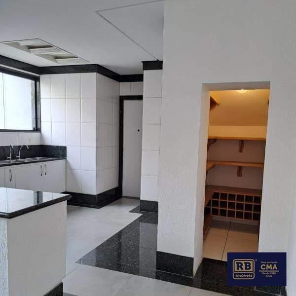 Cobertura, Savassi, 3 Quartos, 1 Vaga, 1 Suíte