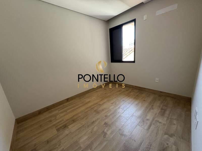 Casa, Jaraguá, 3 Quartos, 3 Vagas, 1 Suíte