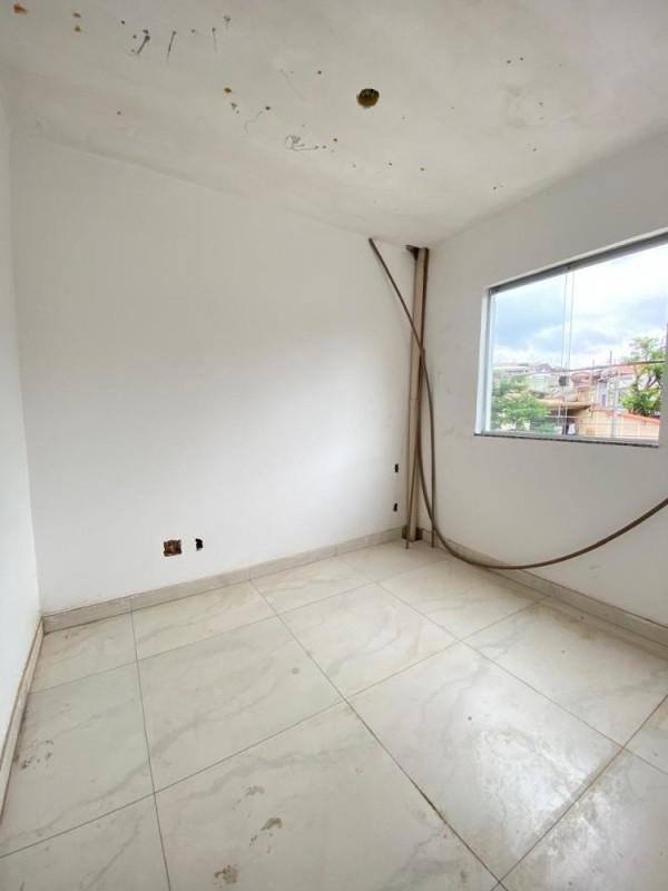 Casa, Jardim das Flores, 2 Quartos, 1 Vaga