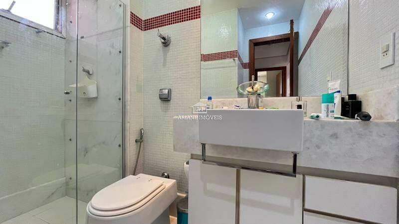 Apartamento, Funcionários, 2 Quartos, 2 Vagas, 1 Suíte