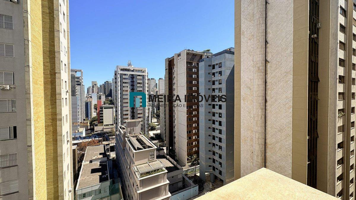 Quitinete, Lourdes, 1 Quarto, 2 Vagas, 1 Suíte
