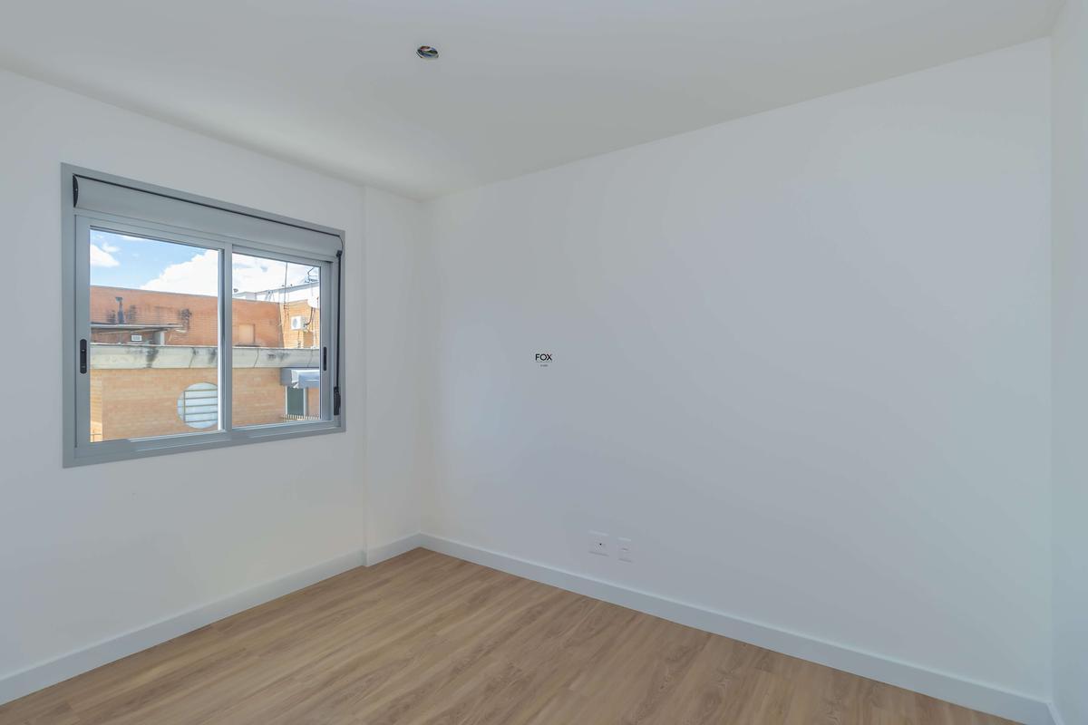 Apartamento, Sagrada Família, 3 Quartos, 2 Vagas, 1 Suíte