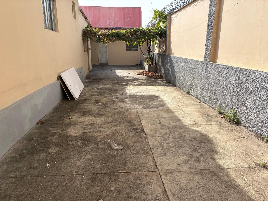 Casa, Inconfidentes, 4 Quartos, 2 Vagas, 1 Suíte