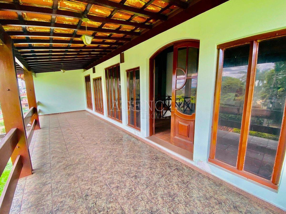 Casa, Bandeirantes (pampulha), 4 Quartos, 0 Vaga, 1 Suíte
