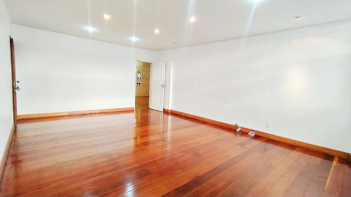 Apartamento, Savassi, 4 Quartos, 2 Vagas, 1 Suíte