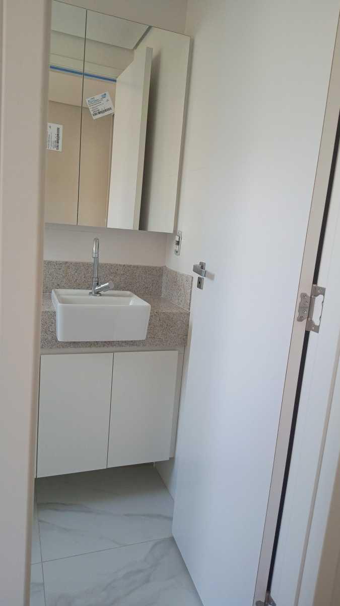 Apartamento, Sagrada Família, 3 Quartos, 2 Vagas, 1 Suíte