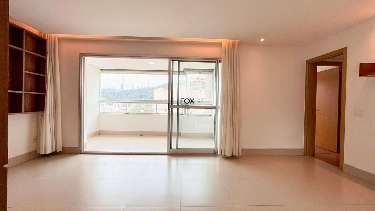 Apartamento, Estoril, 3 Quartos, 2 Vagas, 1 Suíte