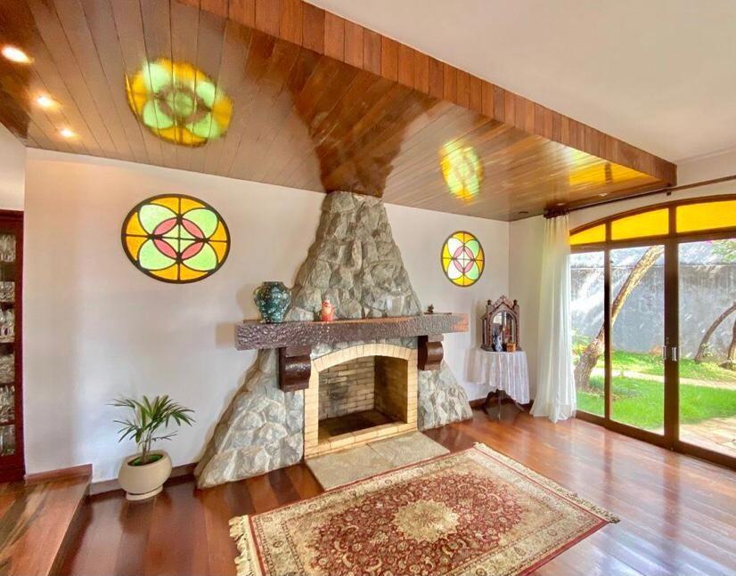 Casa, Mangabeiras, 5 Quartos, 4 Vagas, 2 Suítes