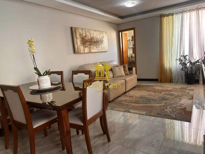 Casa, Fernão Dias, 3 Quartos, 2 Vagas, 1 Suíte