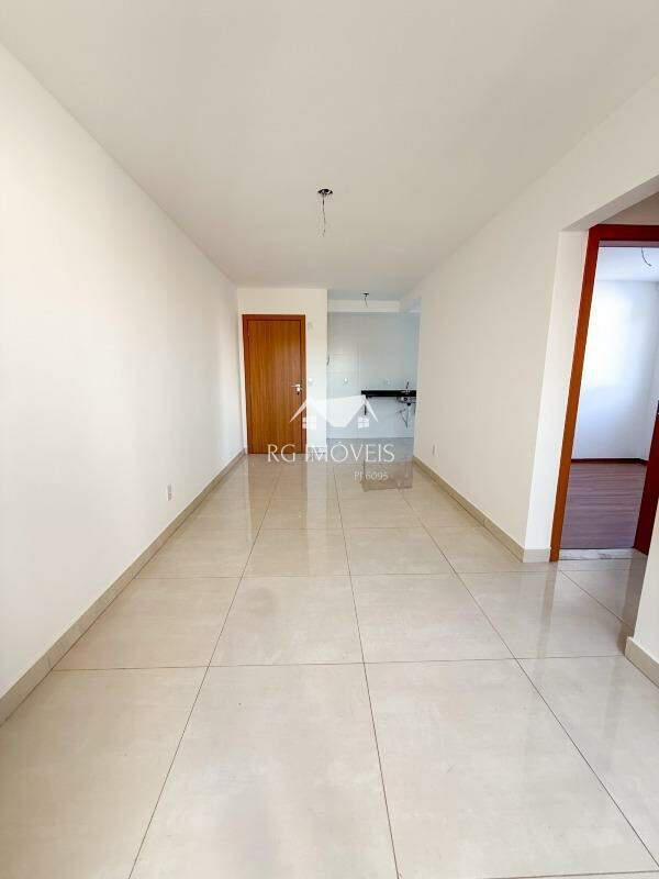 Apartamento, Miramar (barreiro), 2 Quartos, 1 Vaga, 1 Suíte