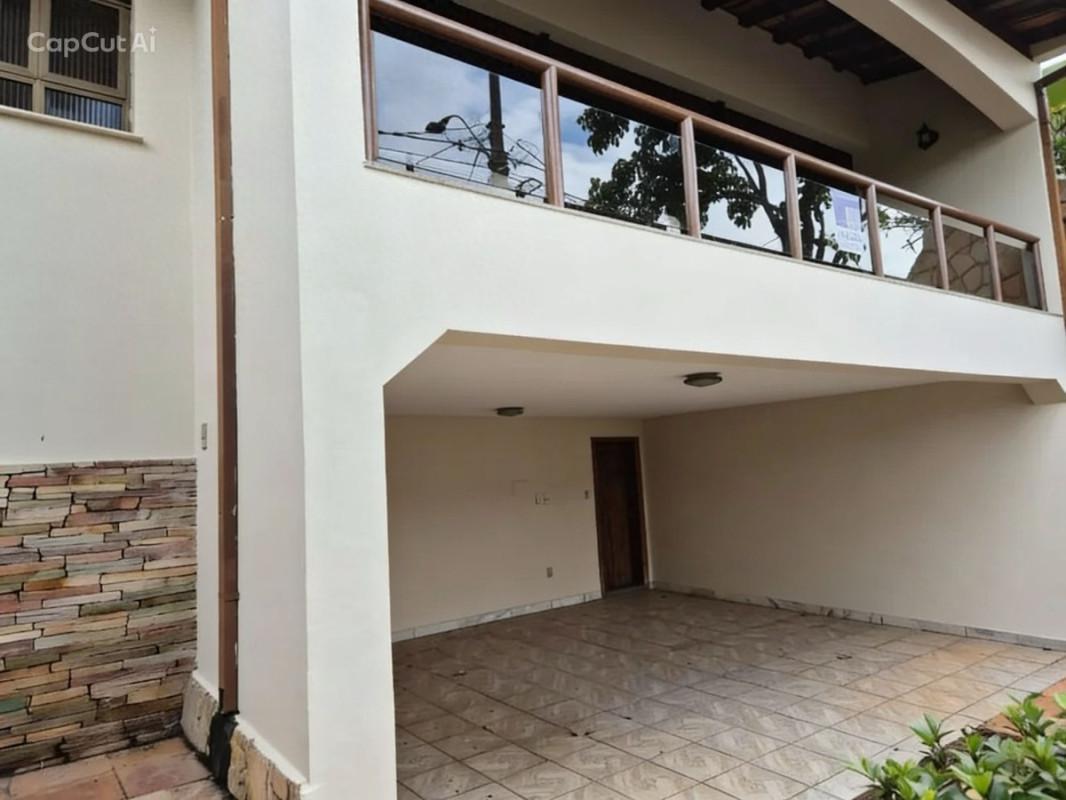 Casa, Itapoã, 5 Quartos, 4 Vagas, 3 Suítes