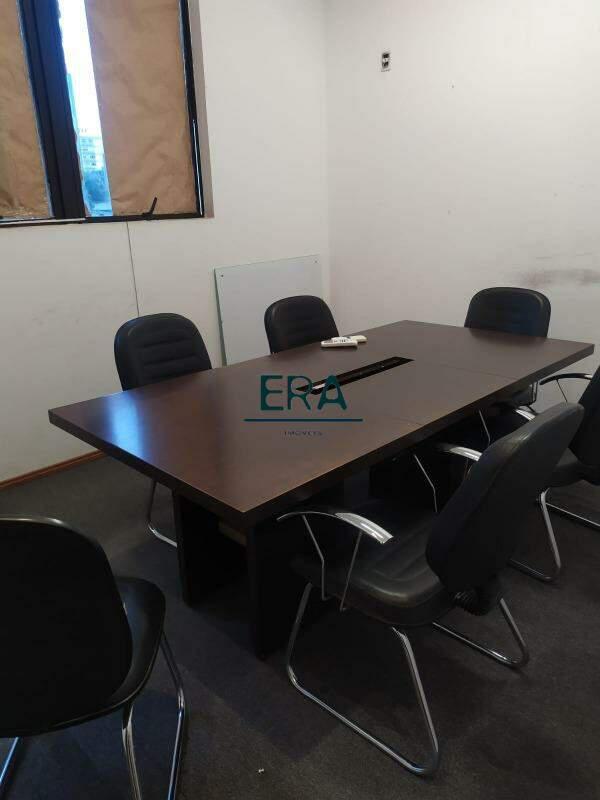 Sala, Savassi, 0 Quarto, 4 Vagas