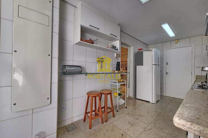 Apartamento, Luxemburgo, 4 Quartos, 3 Vagas, 2 Suítes