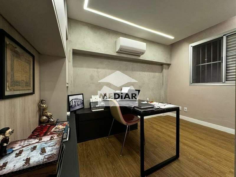 Apartamento, Castelo, 3 Quartos, 2 Vagas, 1 Suíte