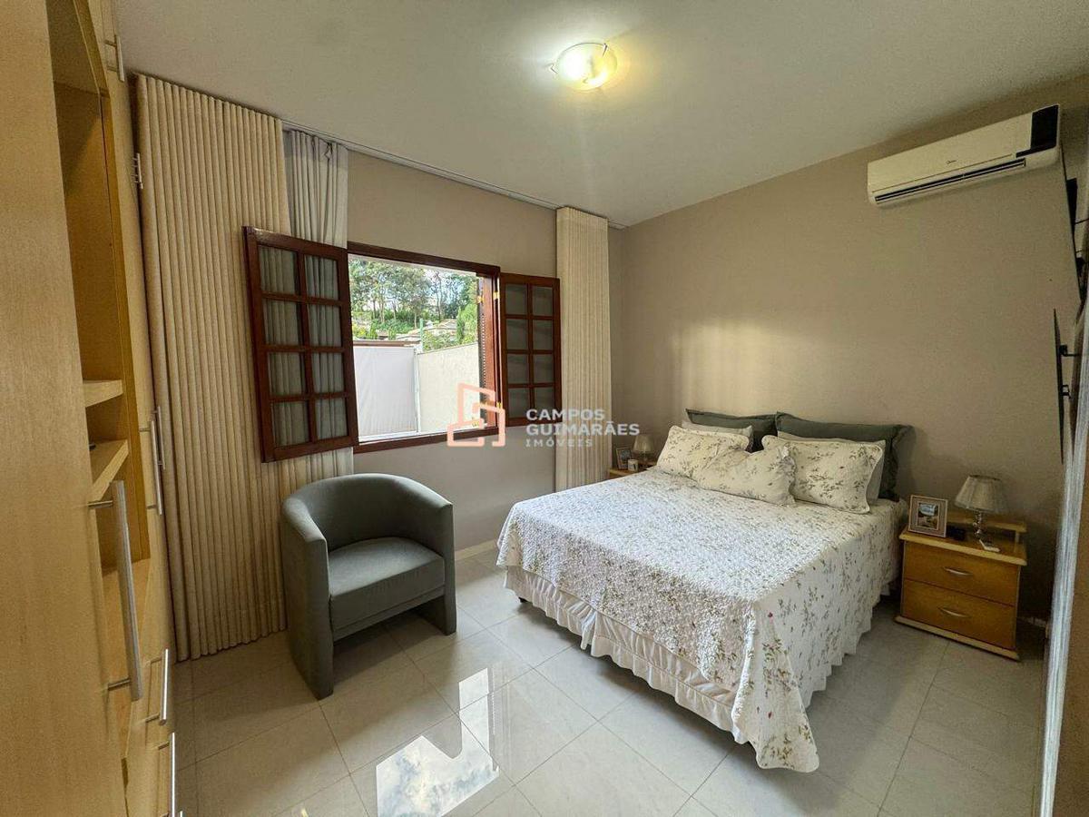 Casa, Quintas da Lagoa, 2 Quartos, 7 Vagas, 1 Suíte