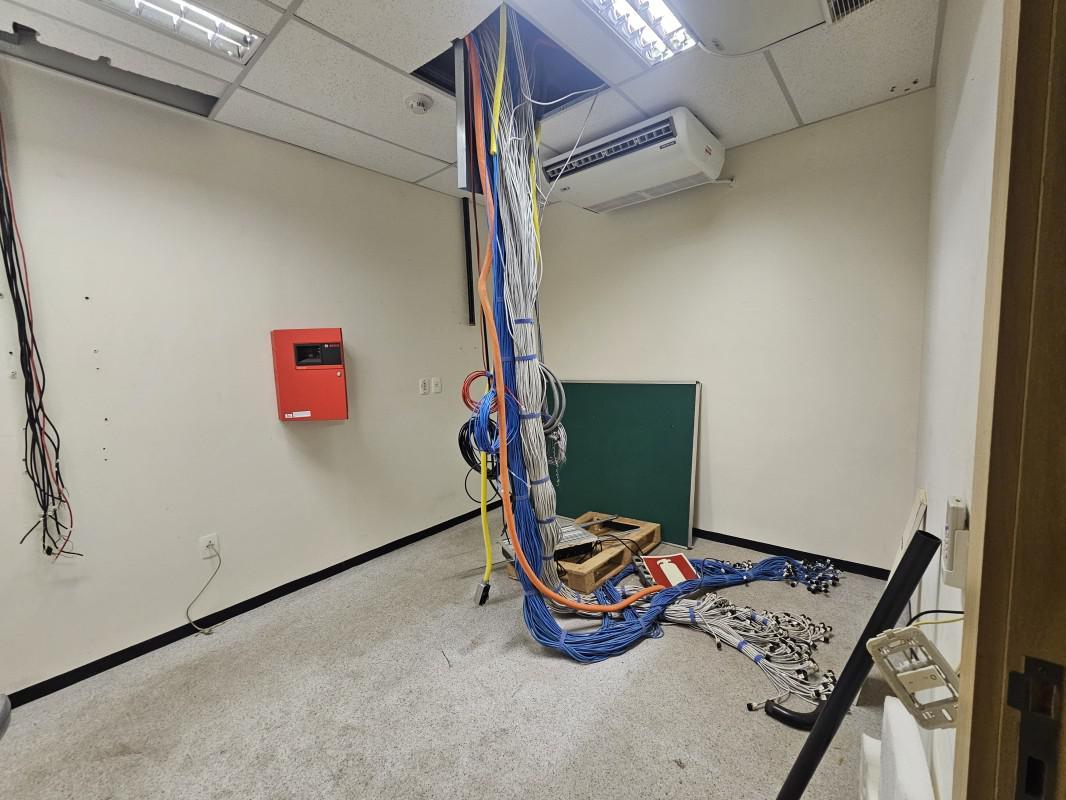 Andar, Vila da Serra, 1 Quarto, 0 Vaga