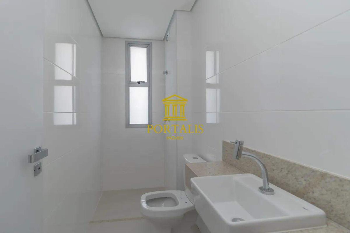 Apartamento, Sagrada Família, 3 Quartos, 2 Vagas, 1 Suíte