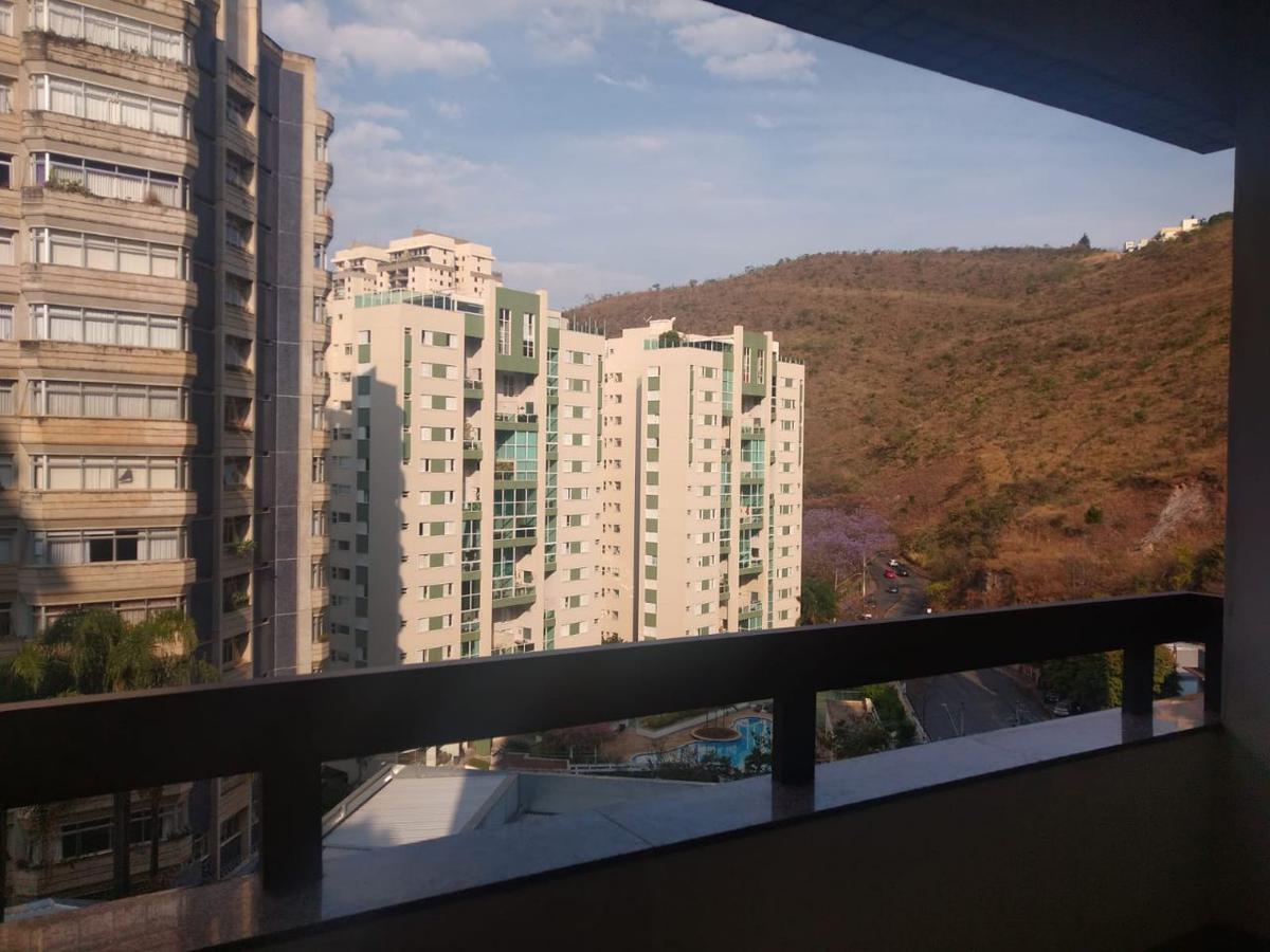 Apartamento, Sion, 4 Quartos, 3 Vagas, 1 Suíte