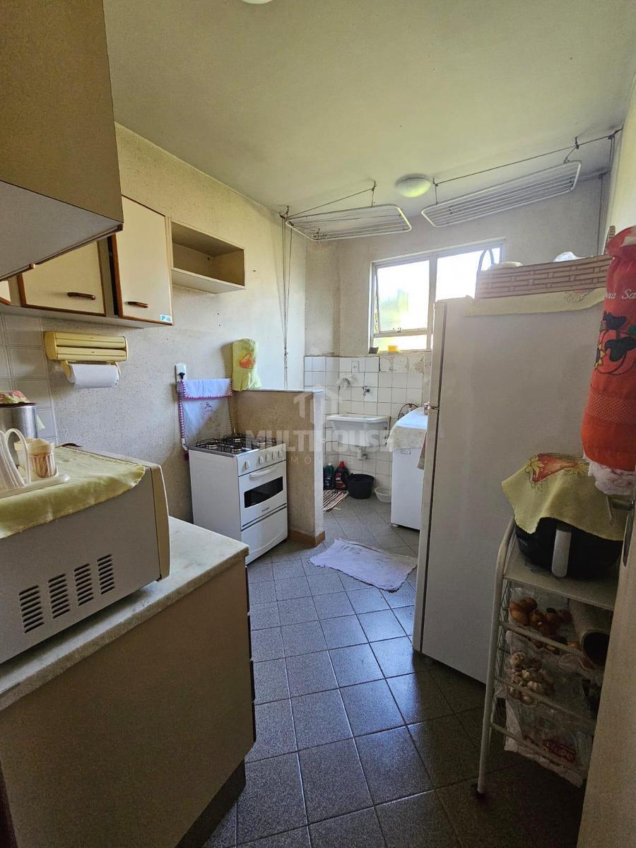 Apartamento, Carlos Prates, 2 Quartos, 1 Vaga