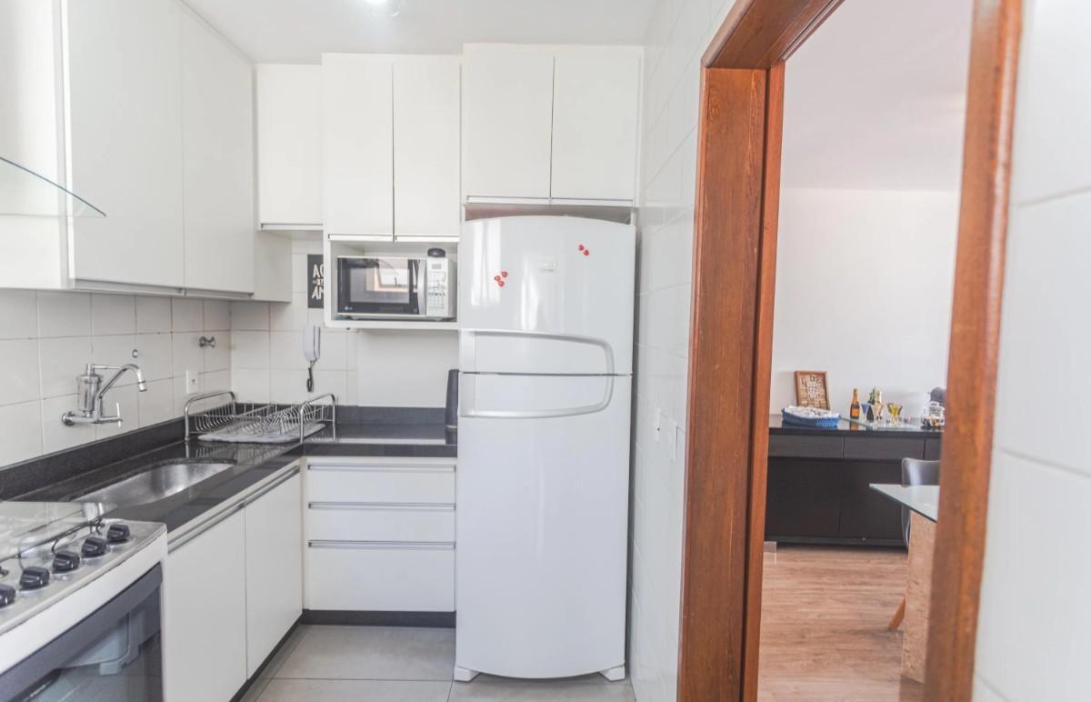 Apartamento, Sagrada Família, 2 Quartos, 2 Vagas