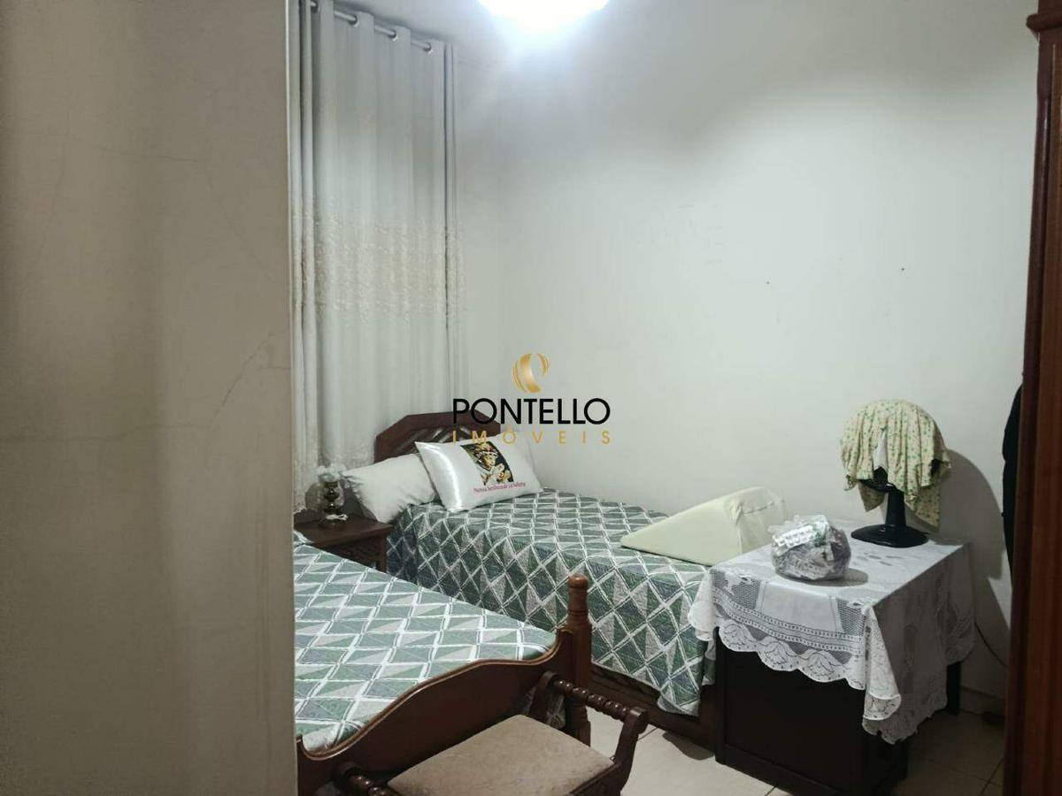 Casa, Centro, 5 Quartos, 3 Vagas