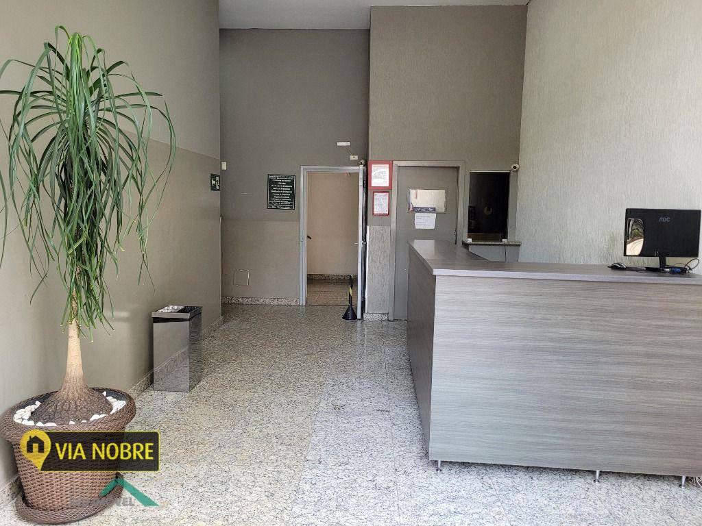 Andar, Estoril, 5 Vagas