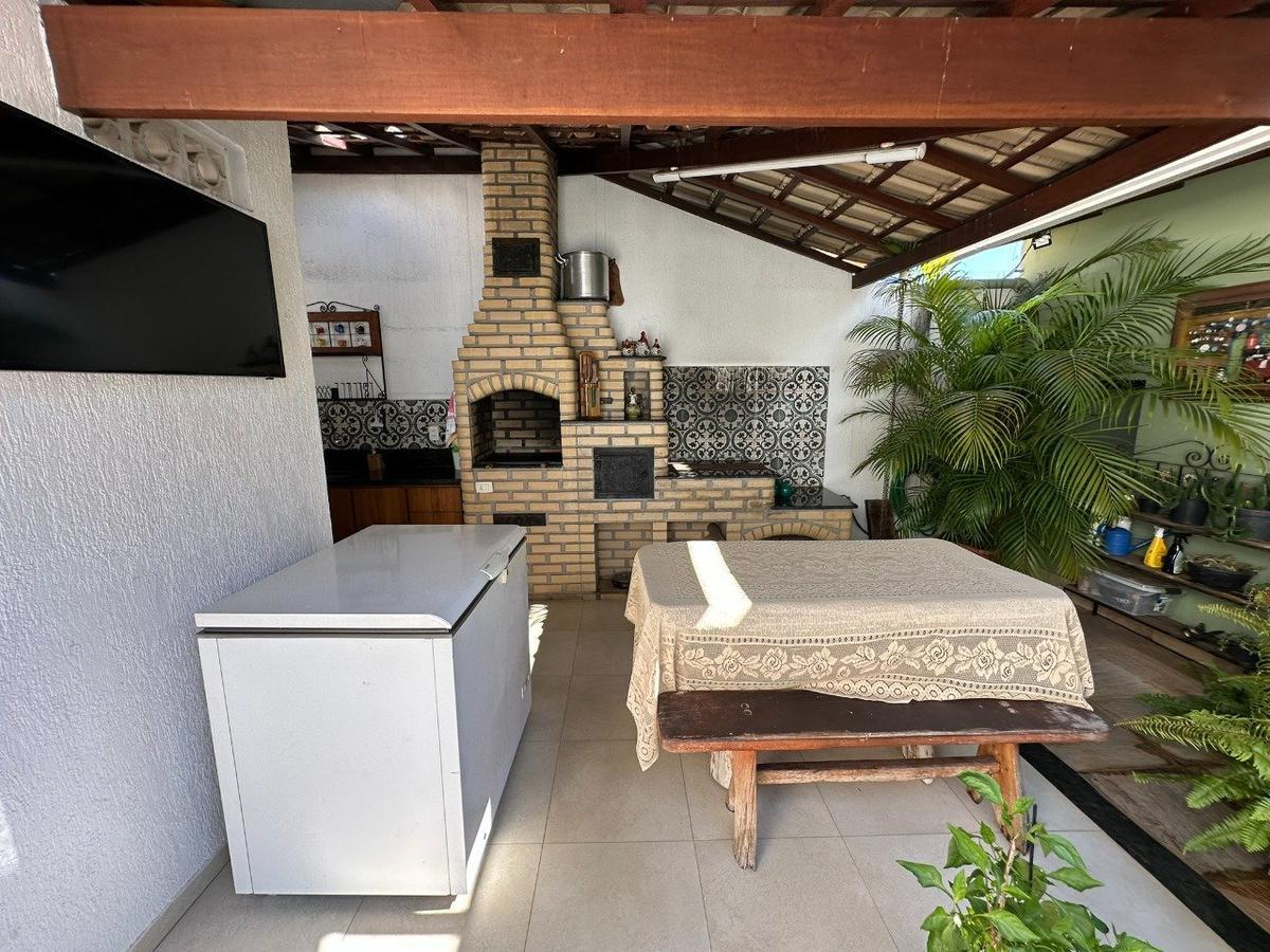 Casa, União, 3 Quartos, 6 Vagas, 1 Suíte