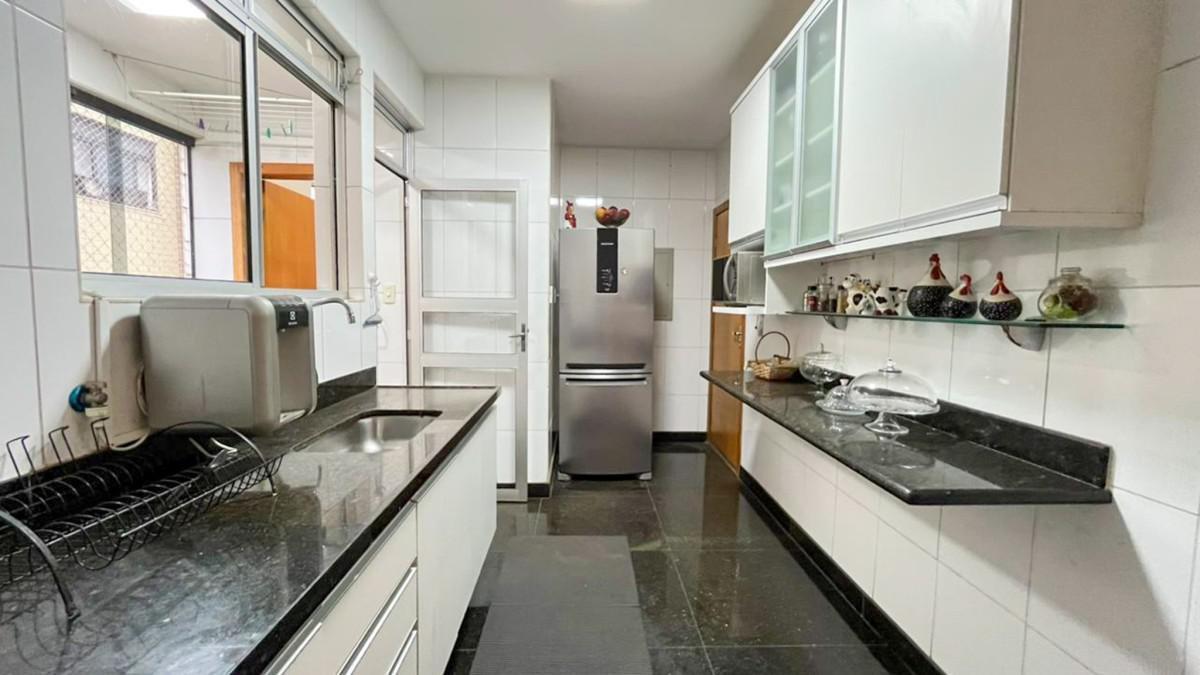 Apartamento, Castelo, 3 Quartos, 2 Vagas, 1 Suíte