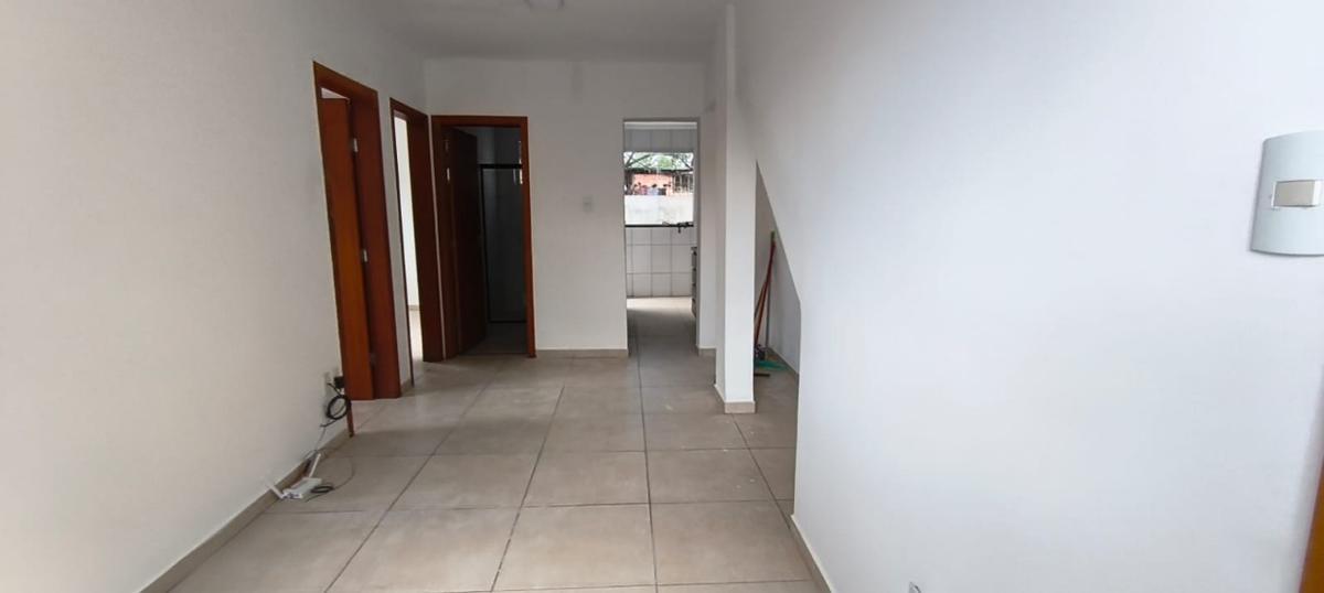 Apartamento, Jardim Vitória, 2 Quartos, 1 Vaga