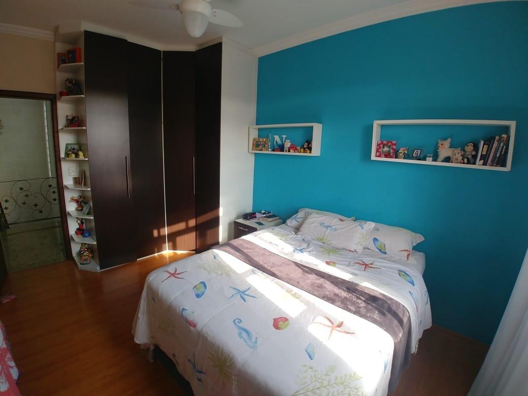 Casa, Jardim Riacho das Pedras, 3 Quartos, 8 Vagas, 1 Suíte