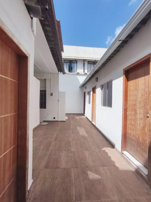 Casa, Santa Efigênia, 3 Quartos, 0 Vaga