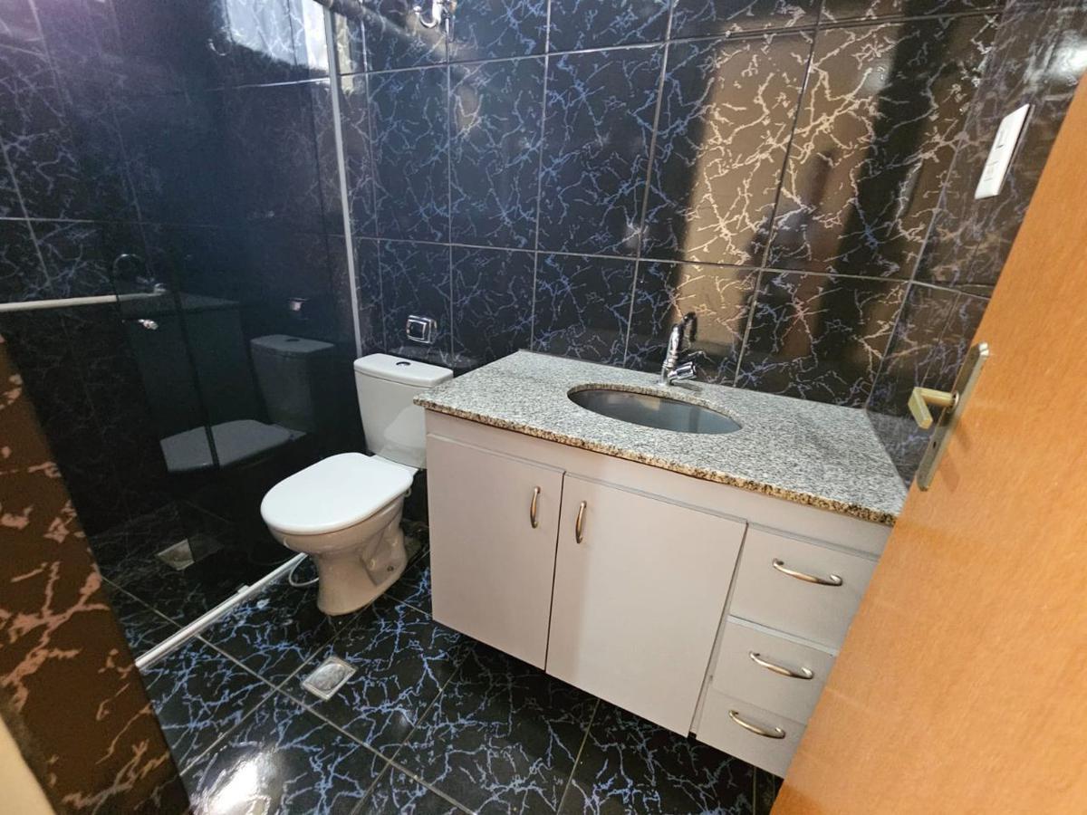 Casa, Santa Cruz, 3 Quartos, 5 Vagas, 1 Suíte