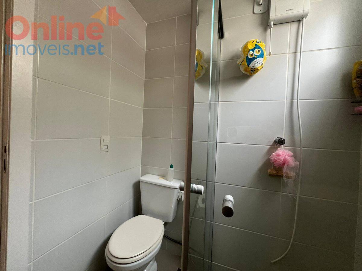 Apartamento, Sagrada Família, 3 Quartos, 0 Vaga, 1 Suíte