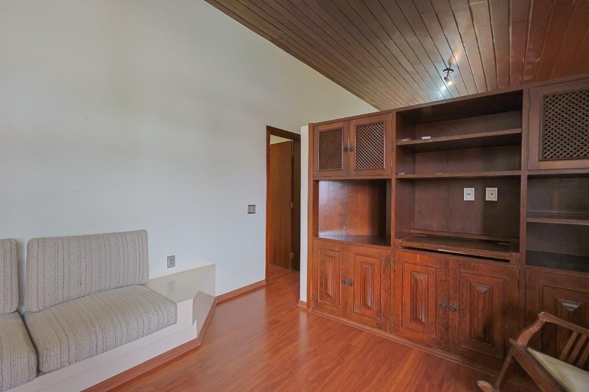 Casa, Belvedere, 4 Quartos, 0 Vaga, 1 Suíte