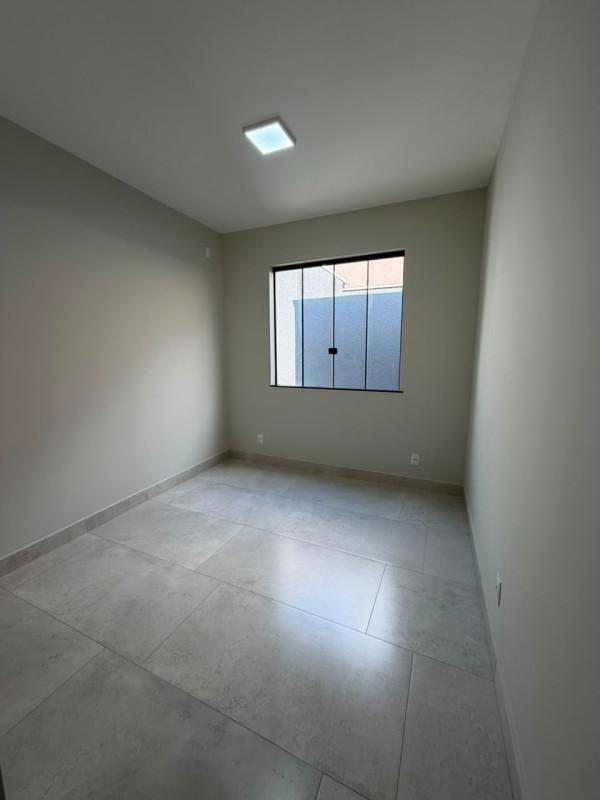 Casa, Camelos, 3 Quartos, 2 Vagas, 1 Suíte