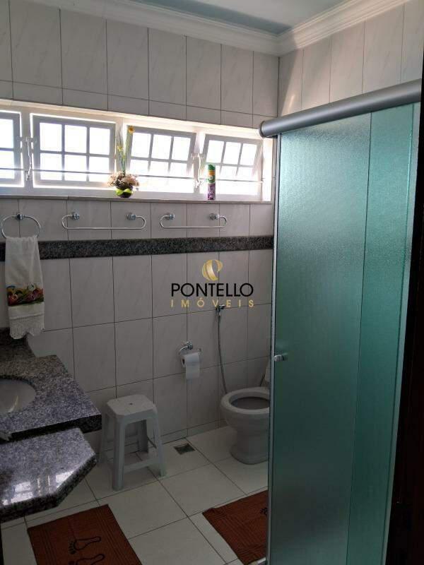 Casa, Esperança, 3 Quartos, 8 Vagas, 1 Suíte