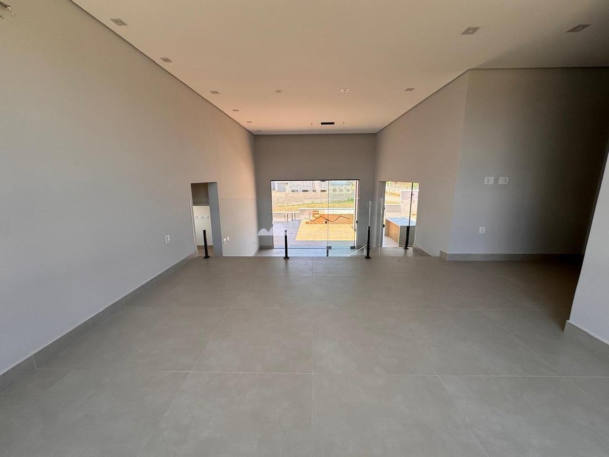 Casa, Gran Park, 3 Quartos, 4 Vagas, 1 Suíte