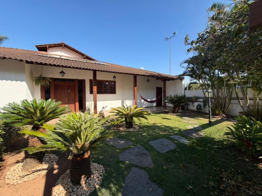 Casa, São Luiz (pampulha), 4 Quartos, 8 Vagas, 1 Suíte