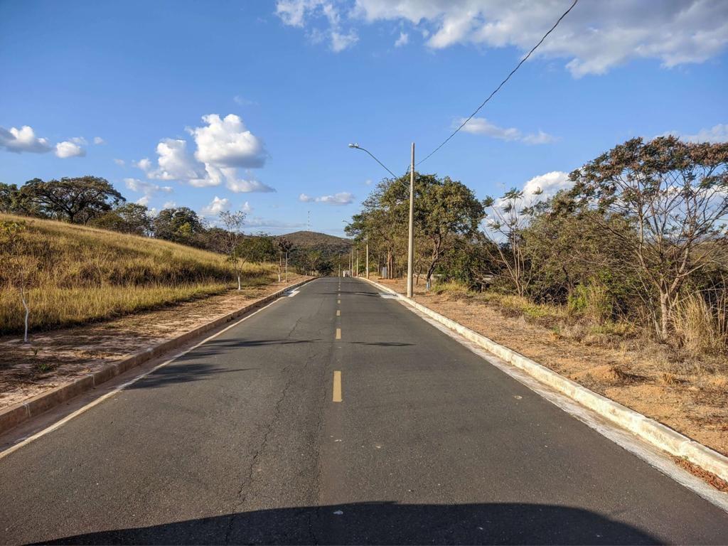 Lote, Centro, 0 Quarto, 0 Vaga