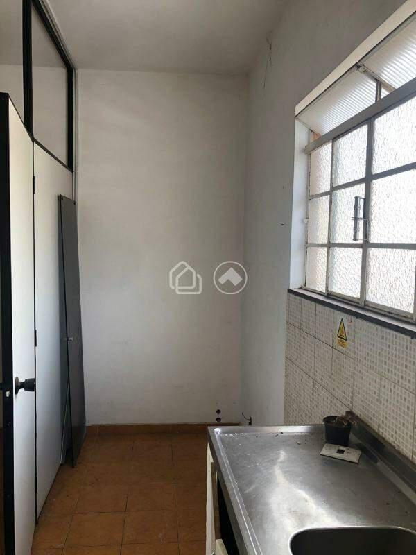 Quitinete, Palmeiras, 1 Quarto