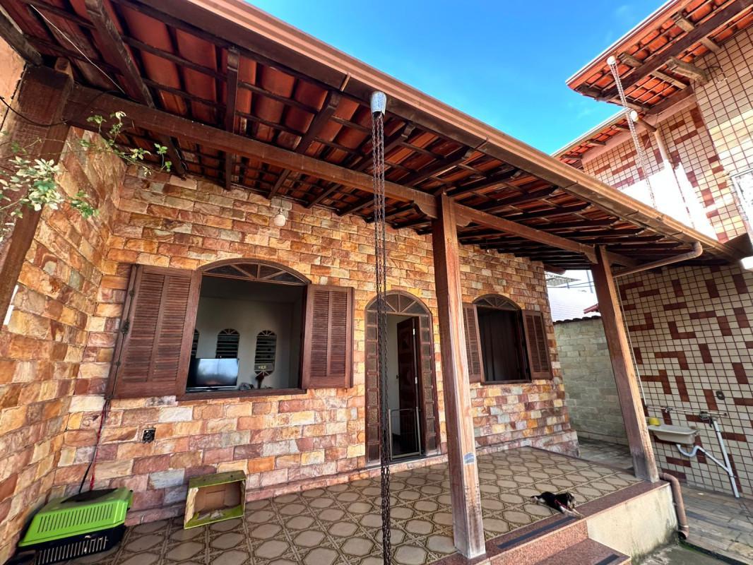 Casa, Novo Progresso, 5 Quartos, 4 Vagas, 1 Suíte